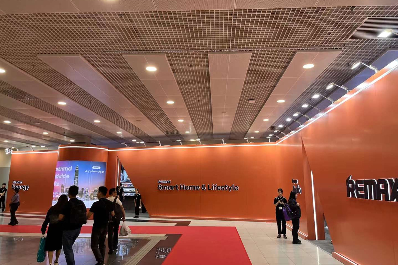2023 香港秋季环球资源电子展盛大开幕，卡恩展览预祝各大展商订单多多